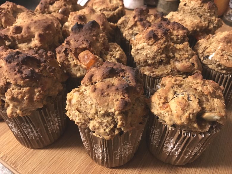 healthy banana muffins.jpg